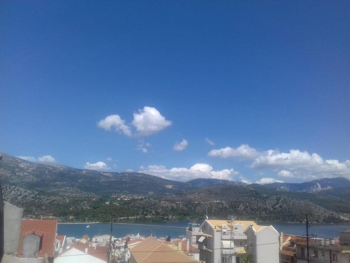Apartment In Argostoli With Stunning Sea Views Exterior foto